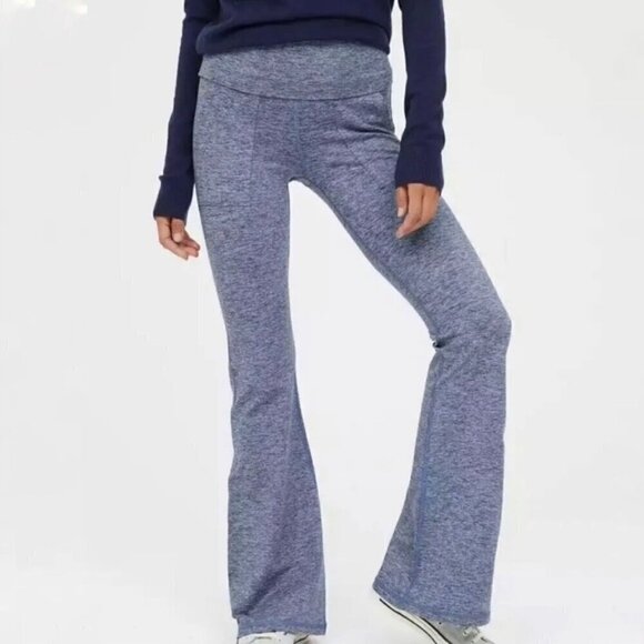 Aerie Offline The Hugger High Waisted Foldover Flare Legging Bootcut Pants XS - Picture 11 of 11